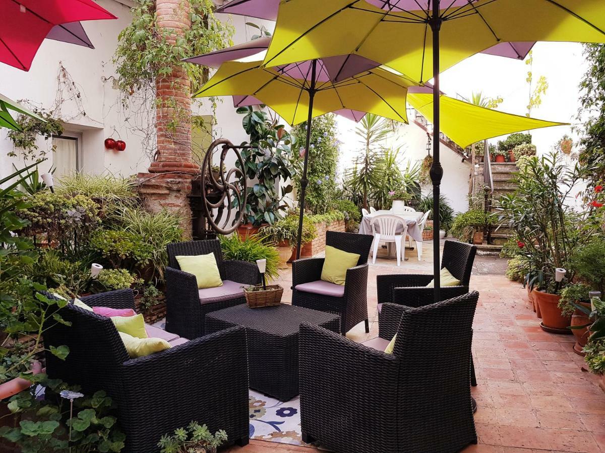 Le Presbytere Bed & Breakfast Rivesaltes Dış mekan fotoğraf